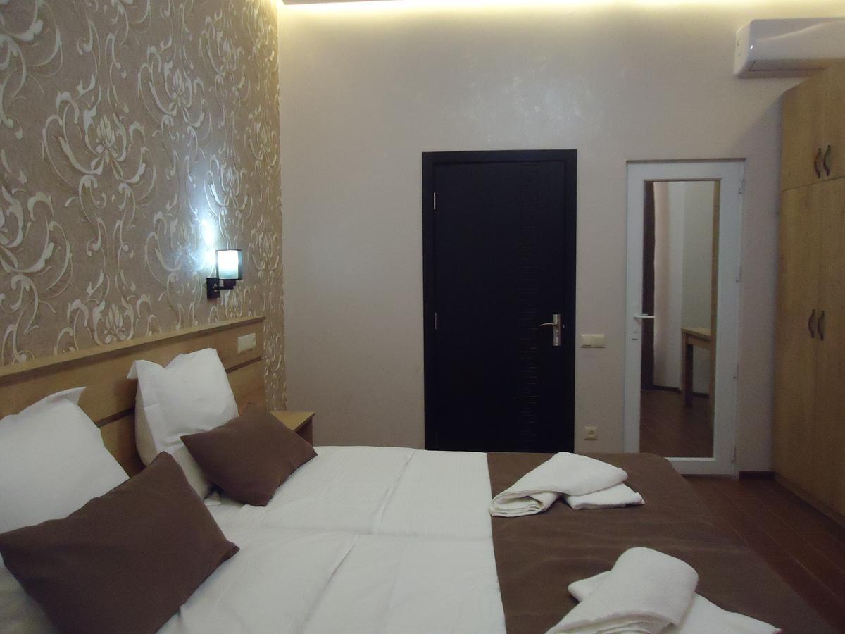 La'Rooms Кутаиси Екстериор снимка