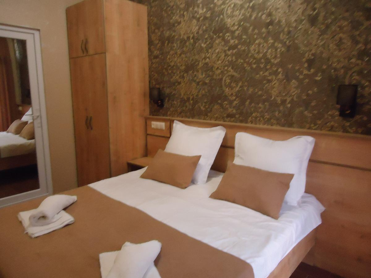 La'Rooms Кутаиси Екстериор снимка