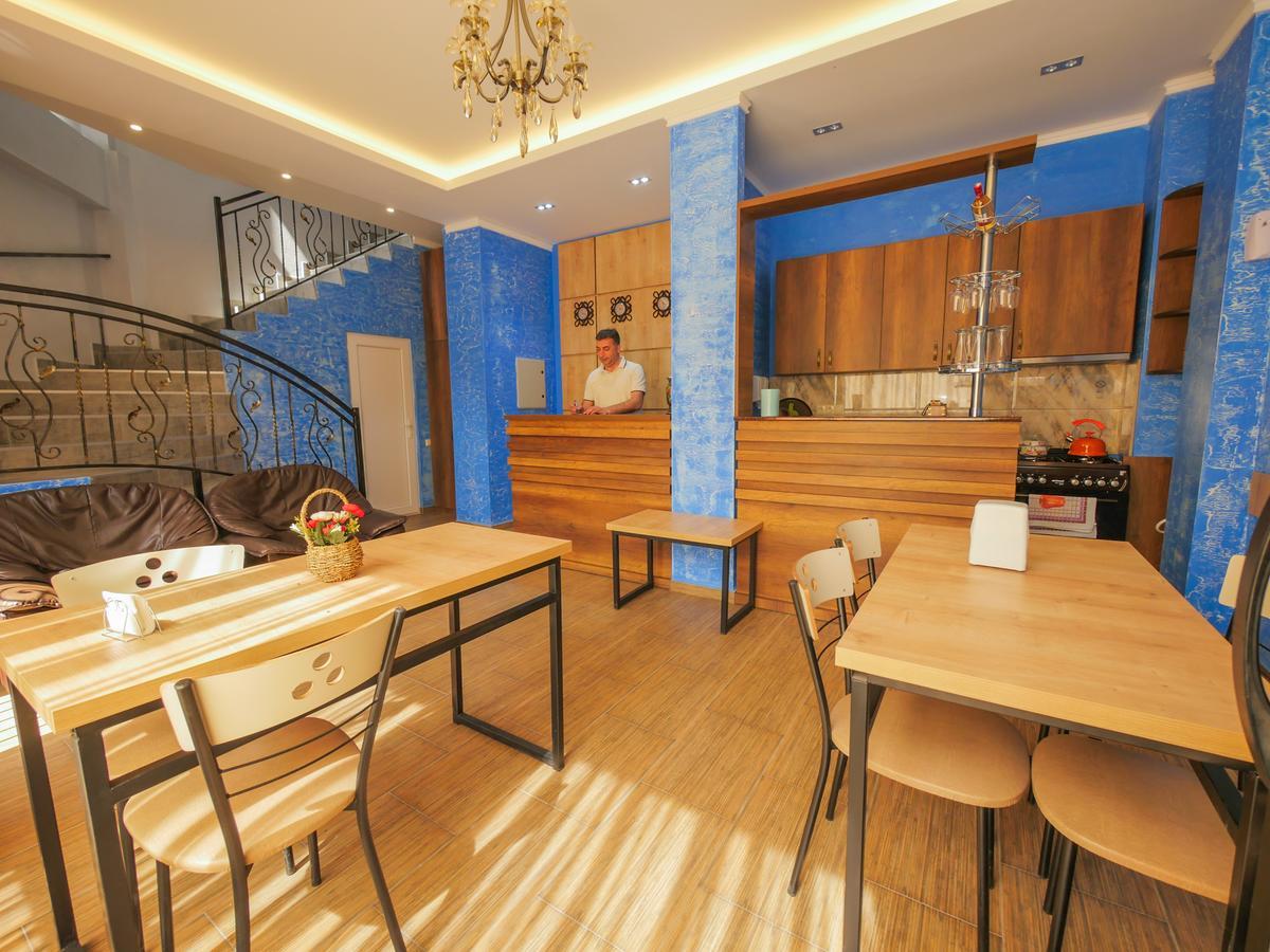 La'Rooms Кутаиси Екстериор снимка